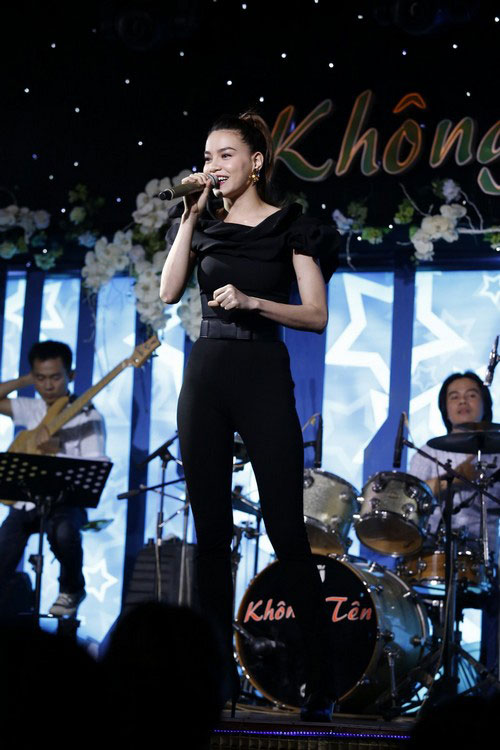 ha ho, le quyen dong long huong ve mien trung - 6