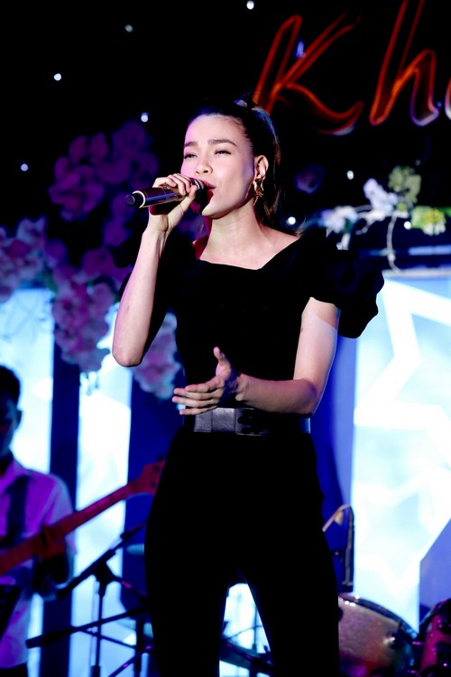 ha ho, le quyen dong long huong ve mien trung - 5