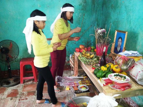 vu san phu tu vong: "sao khong de toi di thay?" - 2
