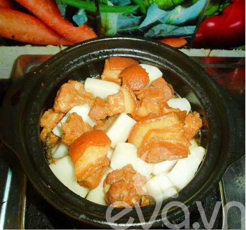thit kho cu cai am long dau dong - 5