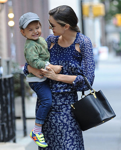 nhoc flynn nhi nho ben me miranda kerr - 3