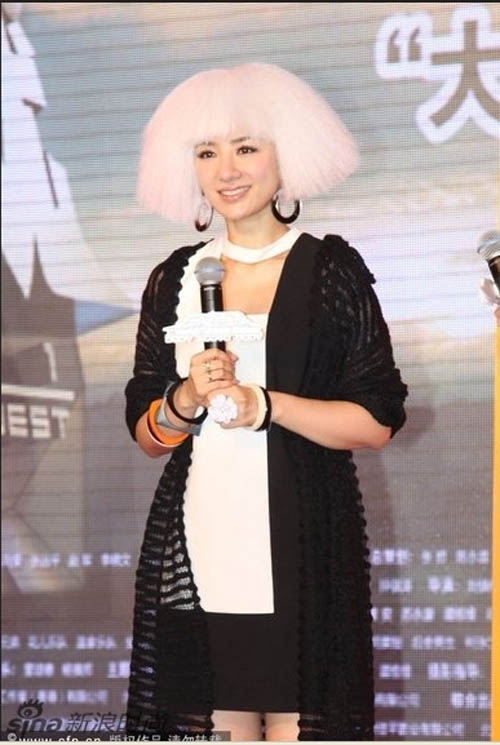 choang kieu thoi trang 'ma nu, phu thuy' cua sao - 6