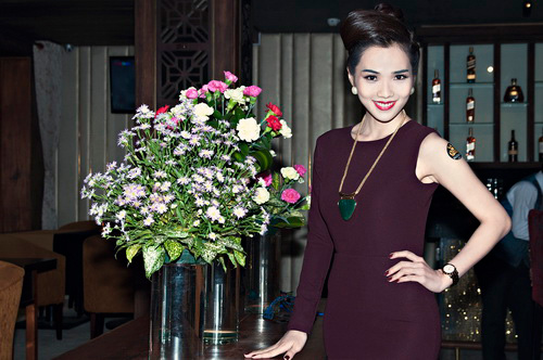kim cuong dẹp mạn mà "gai mot con" - 1