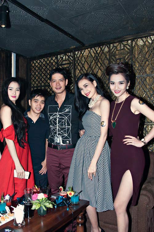 kim cuong dẹp mạn mà "gai mot con" - 10