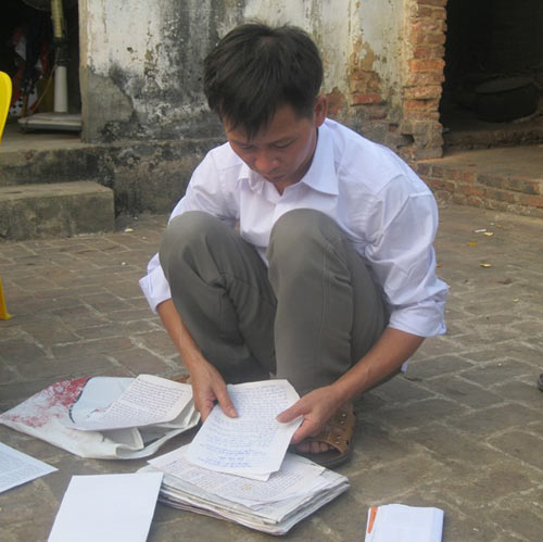 nguoi tu oan lam gi trong toi xay ra an mang? - 1