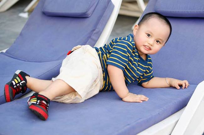 Đáng yêu như con BTV Hoa Thanh Tùng