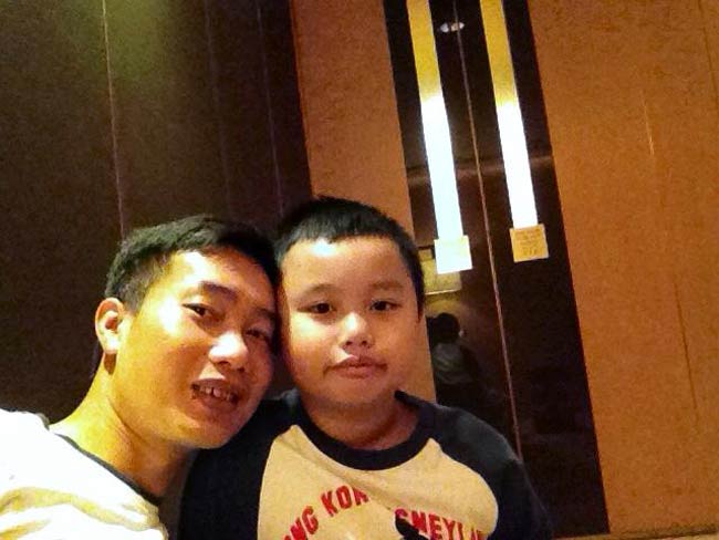 Đáng yêu như con BTV Hoa Thanh Tùng