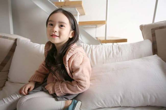 Hotgirl tiểu học đẹp như gái 20