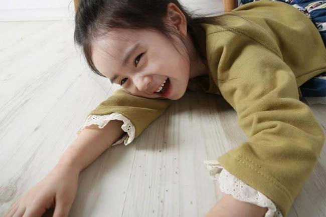 Hotgirl tiểu học đẹp như gái 20