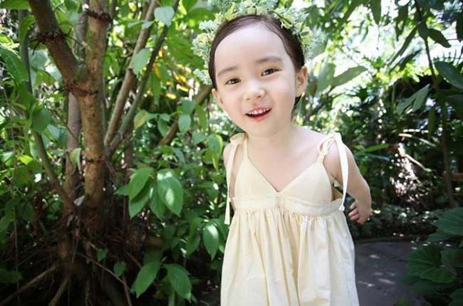 Hotgirl tiểu học đẹp như gái 20