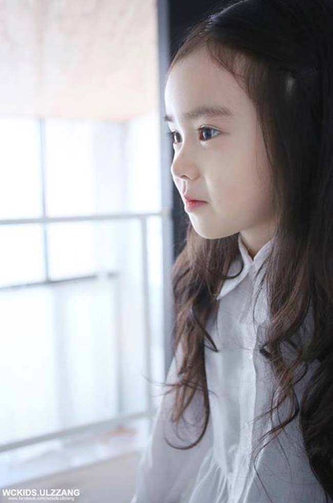 Hotgirl tiểu học đẹp như gái 20