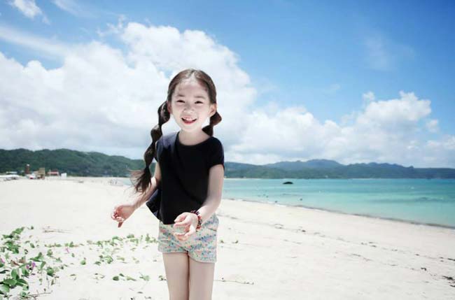 Hotgirl tiểu học đẹp như gái 20