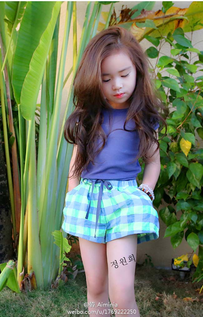 Hotgirl tiểu học đẹp như gái 20
