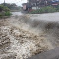 Tin tức - Đi bán bún, hai mẹ con bị lũ cuốn chết