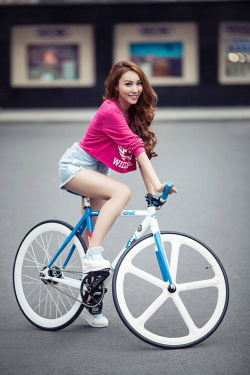 ngan khanh tuoi tan tro lai sau chia tay tuan hung - 4
