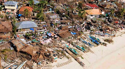 sieu bao haiyan: 10.000 nguoi chet o philippines? - 3