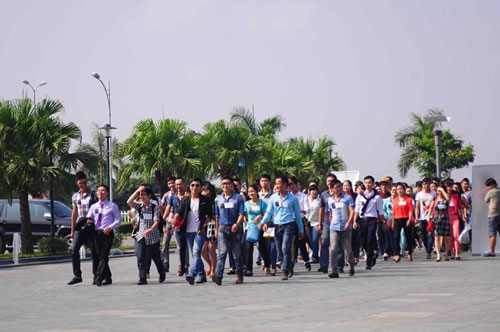 ba tung di thi... big brother viet nam - 7