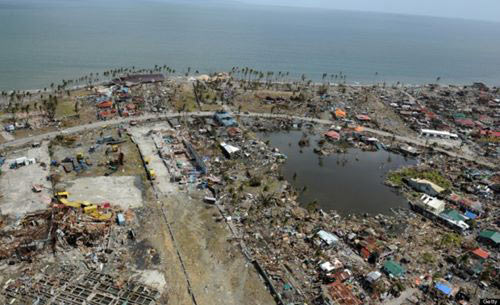 6.000 nguoi philippines chet do sieu bao haiyan - 1