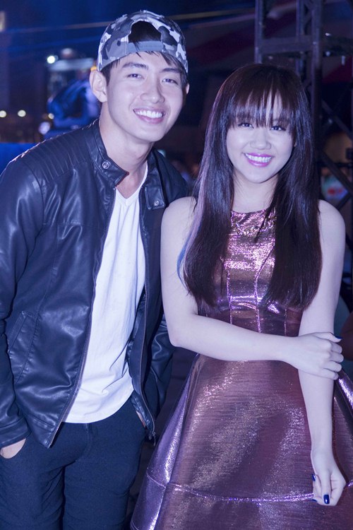 van mai huong khien sinh vien ngat xiu vi ham mo - 2