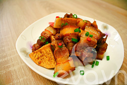 ngon com voi thit kho khoai mon - 7