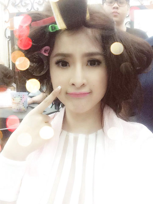 phi thanh van khoe chan thon dai - 7