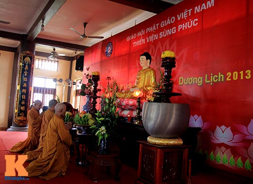 nghin nguoi dang huong 49 ngay dai tuong - 8