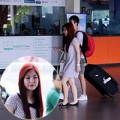 Làng sao - Hương Tràm xuất hiện buồn hiu ở sân bay