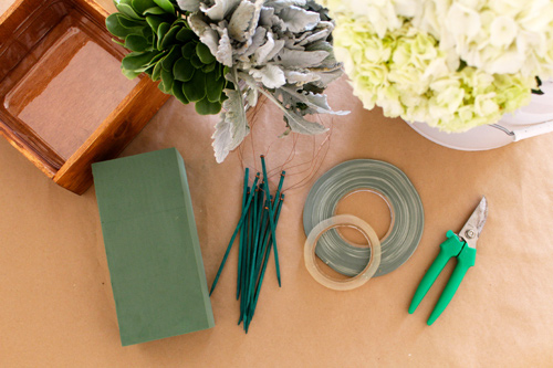 Hoa trắng tinh khôi cho ngày cưới trọn vẹn - 2