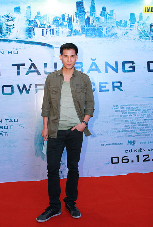 lan phuong ru ban trai tay len chuyen tau bang gia - 5