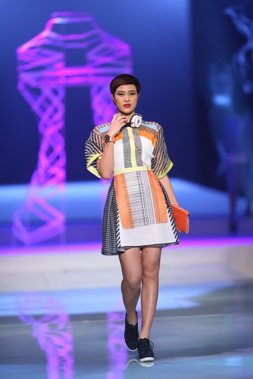 phuong mai 'chan khong cùn' sau sụ có lọ ngục - 5