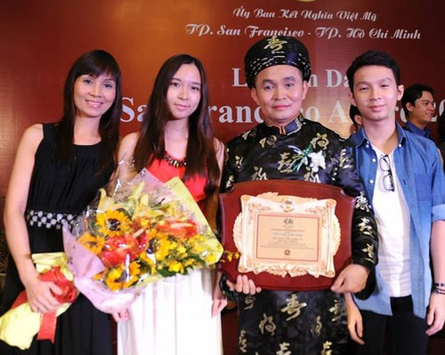 con gai ns xuan hinh da thanh thieu nu - 3