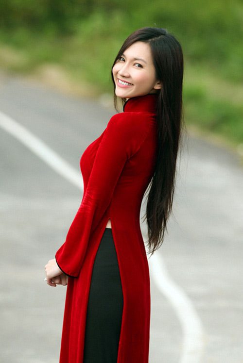 sao viet: toc ‘sieu xau’ khi mac ao dai - 9