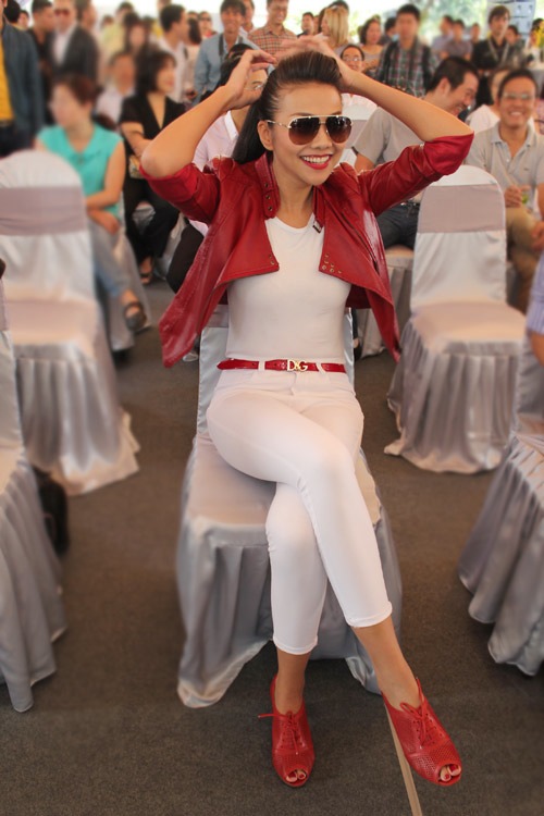 tuyet chieu phoi do mua dong cua thanh hang - 12