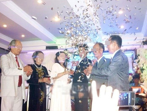 Top đám cưới kì lạ nhất năm 2013 - 5