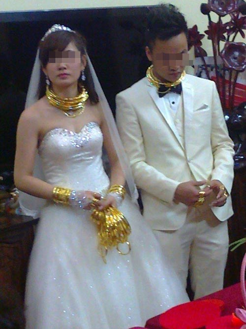 Top đám cưới kì lạ nhất năm 2013 - 7