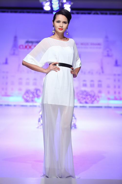 than thúy hà catwalk sau 7 nam 'gác kiém' - 14