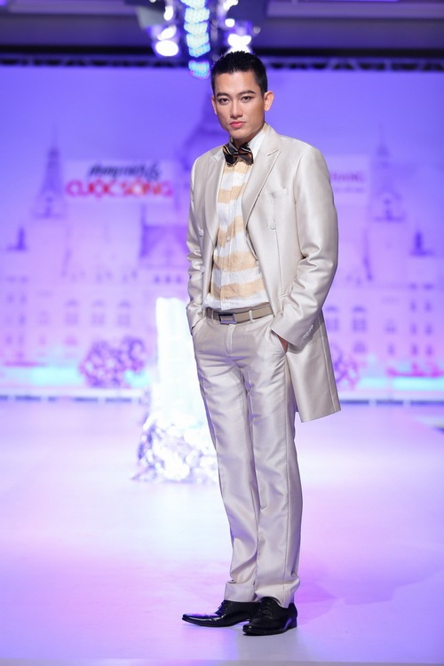 than thúy hà catwalk sau 7 nam 'gác kiém' - 16