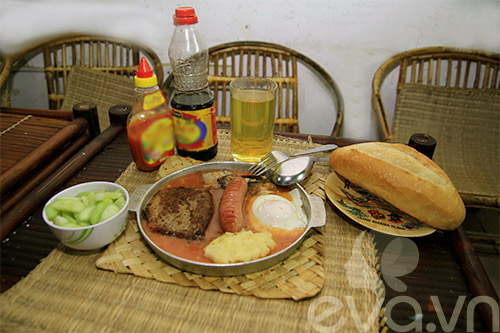 ngay lanh gia di an banh my ap chao - 6