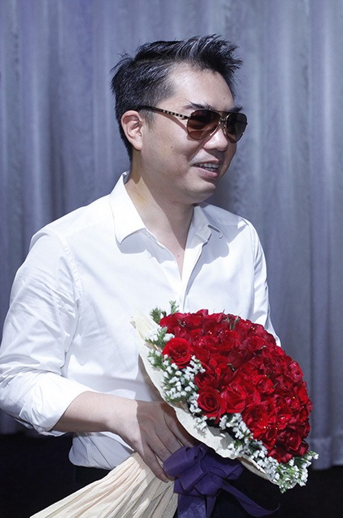 thanh thao duoc nguoi yeu "dai gia" hon voi - 9