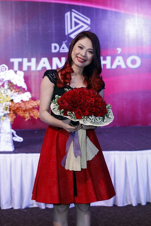 thanh thao duoc nguoi yeu "dai gia" hon voi - 2