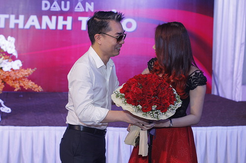 thanh thao duoc nguoi yeu "dai gia" hon voi - 14