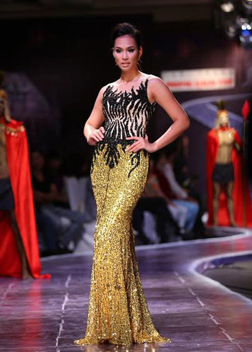 ninh hoang ngan sap len xe hoa van miet mai "cay cuoc" - 4