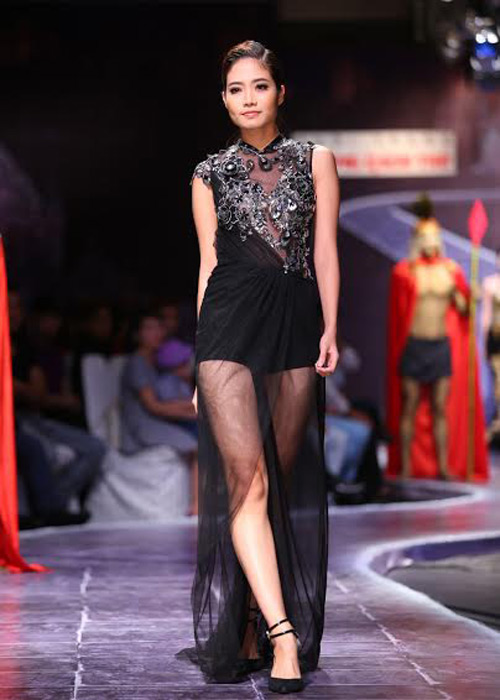 ninh hoang ngan sap len xe hoa van miet mai "cay cuoc" - 2