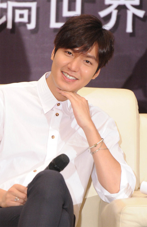 ngo ngang lee min ho dieu nhu con gai - 2