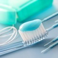 Nhà đẹp - 15 công dụng tẩy rửa chưa biết của kem đánh răng