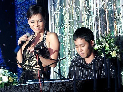 sao viet chia tay van khong ngai bieu dien chung - 10