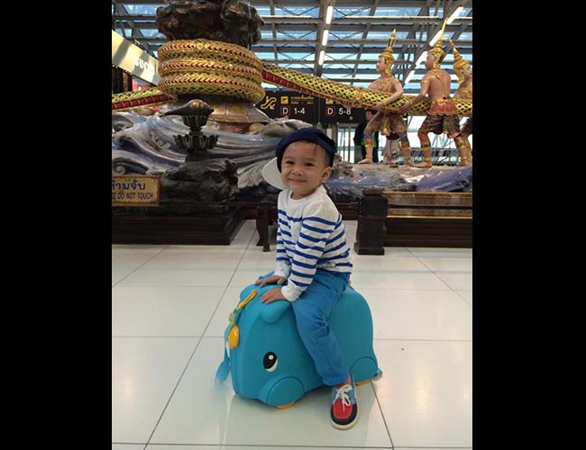 Con trai Thanh Thảo giống bố ngỡ ngàng