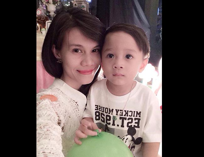 Con trai Thanh Thảo giống bố ngỡ ngàng