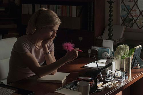 khám phá vụ mát tích bí ản trong "gone girl" - 3