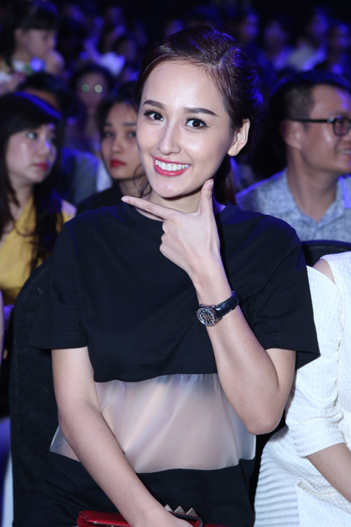 mai phuong thuy mac "vay cu" van noi ban bat - 2